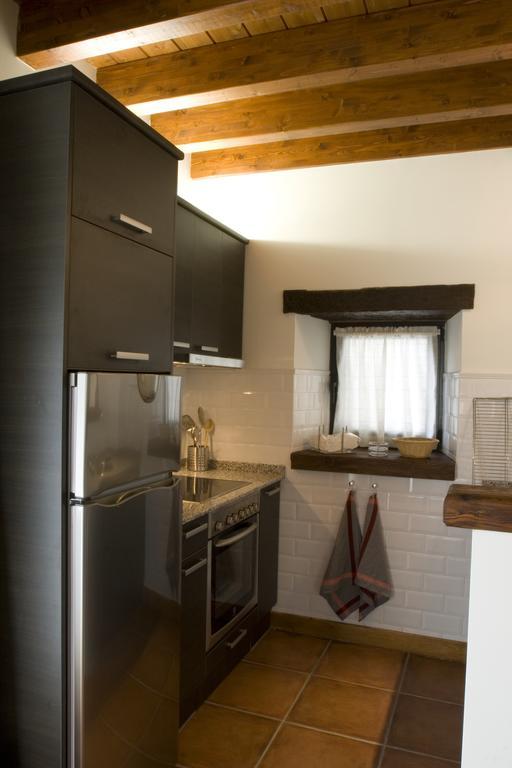 Apartamentos Rurales El Lleron Caso Ngoại thất bức ảnh